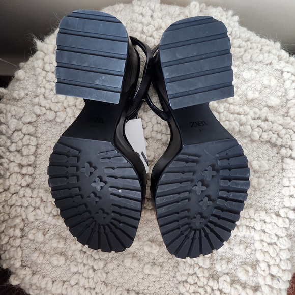 Zara Chunky Block Heel Sandals - Picture 8 of 14